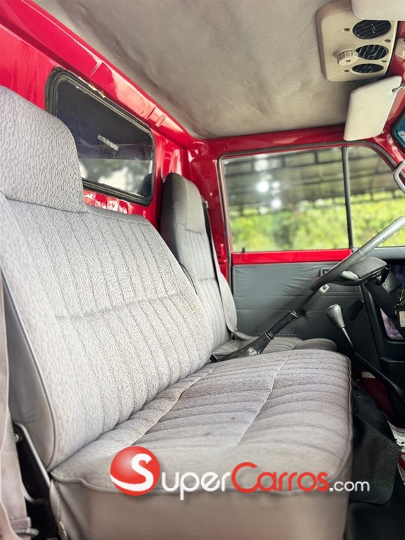 2007 Daihatsu YRV — foto 5 / 12