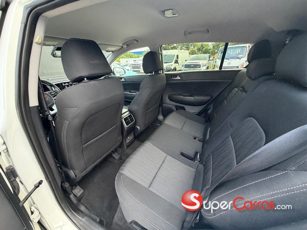 2021 Kia Sportage — foto 6 / 9