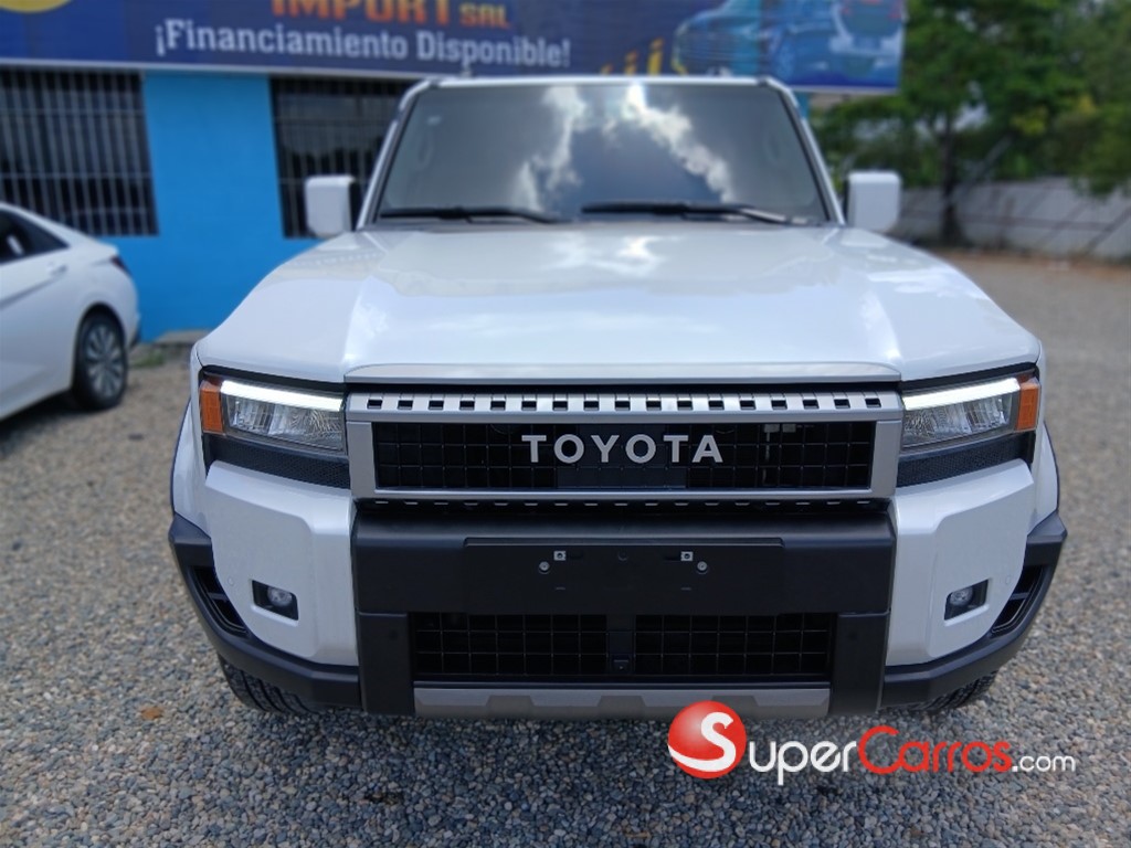 2025 Toyota Land Cruiser Prado Luxury 01 — foto 2 / 10