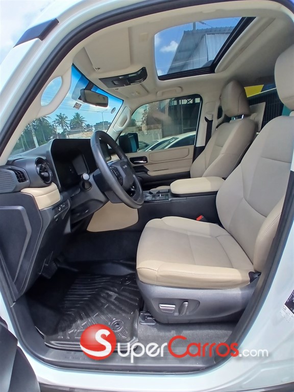2025 Toyota Land Cruiser Prado Luxury 01 — foto 5 / 10