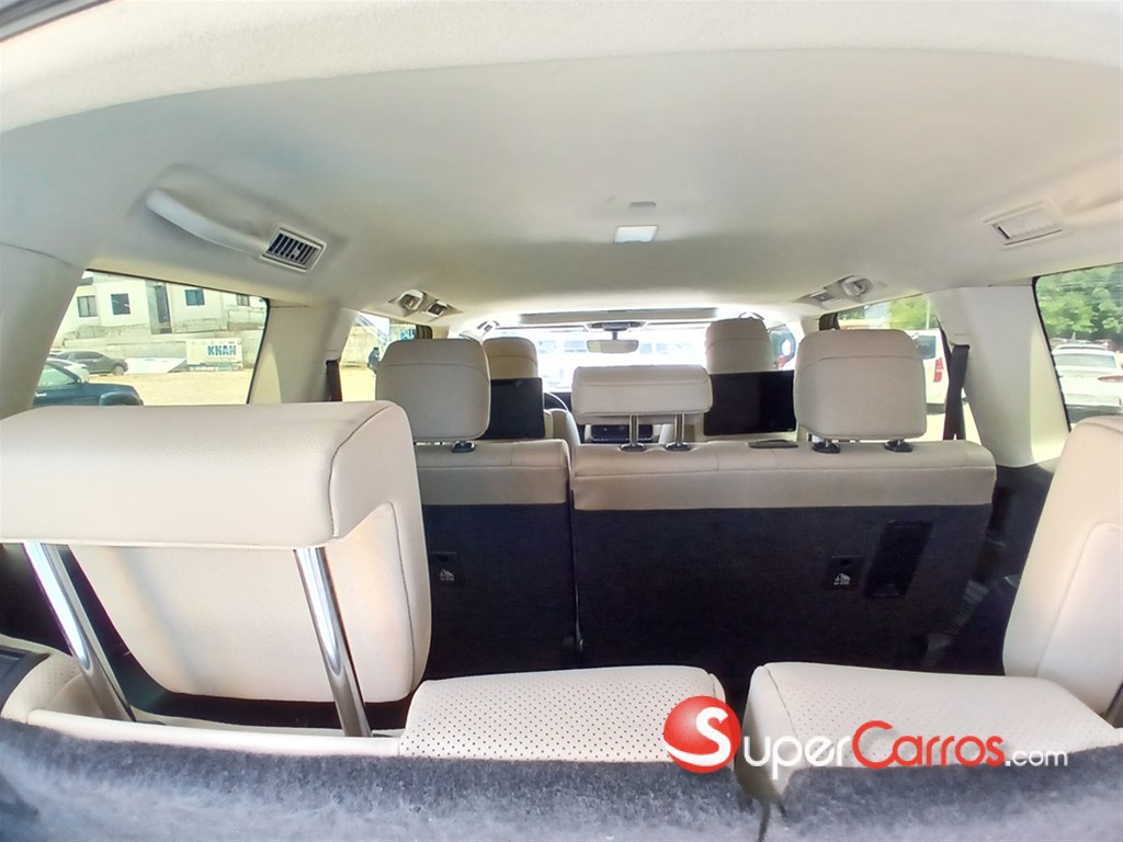 2025 Toyota Land Cruiser Prado Luxury 01 — foto 8 / 10