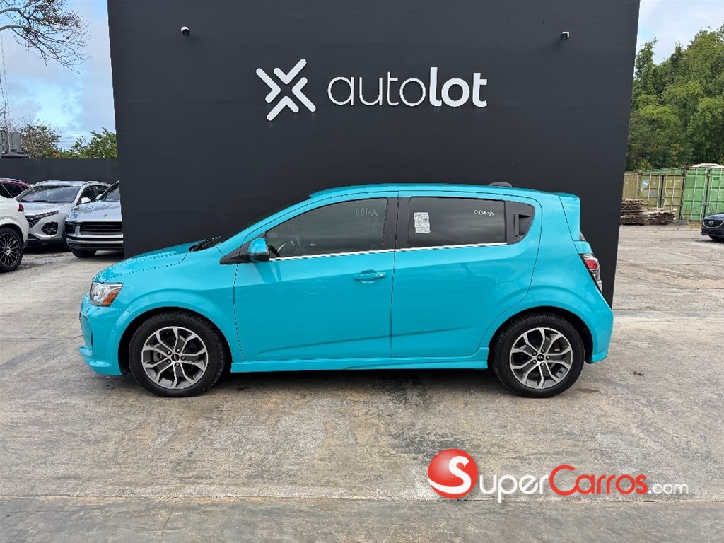 2020 Chevrolet Sonic Premier RS — foto 2 / 7