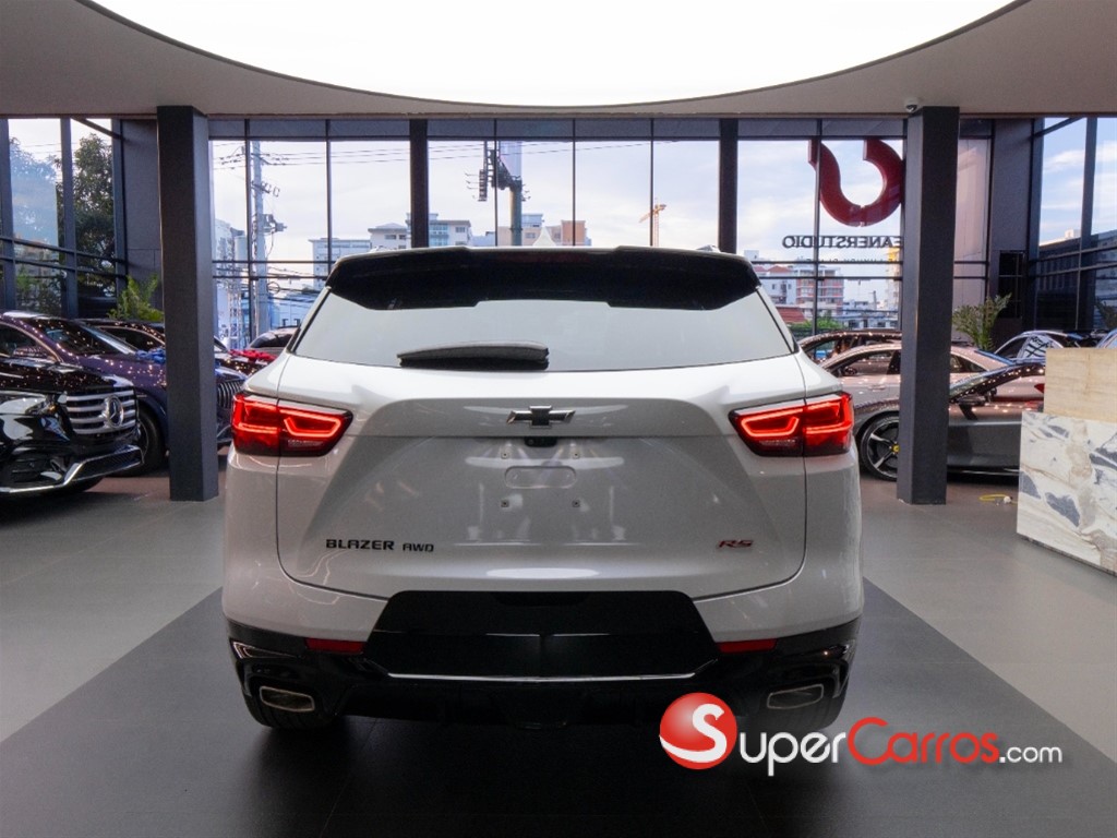 2023 Chevrolet Blazer RS — foto 6 / 8
