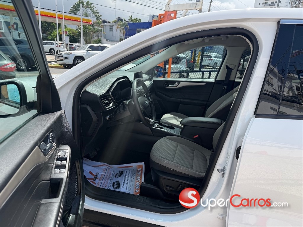2021 Ford Escape SE Ecoboost — foto 6 / 9