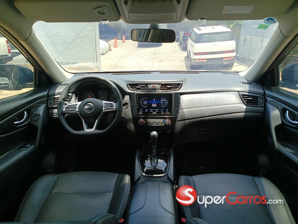 2020 Nissan X-Trail — foto 8 / 12