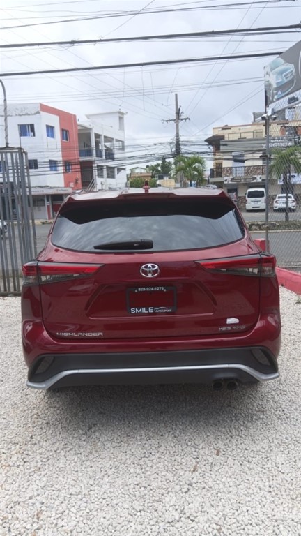 2021 Toyota Highlander XSE — foto 6 / 12