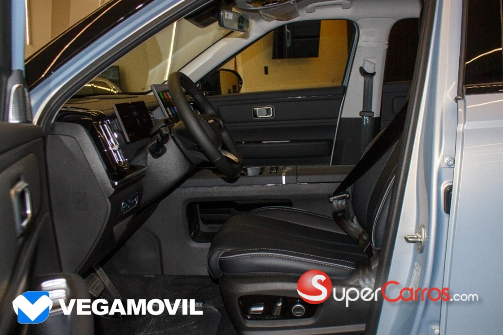 2027 JAECOO J7 PHEV PREMIUM — foto 3 / 11