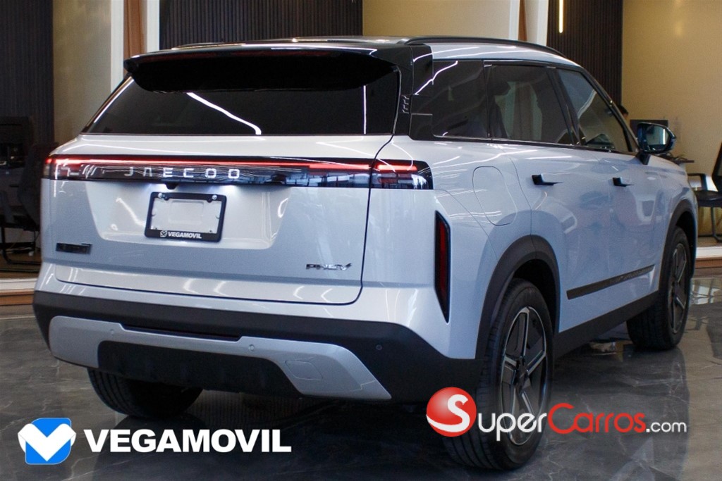 2027 JAECOO J7 PHEV PREMIUM — foto 9 / 11