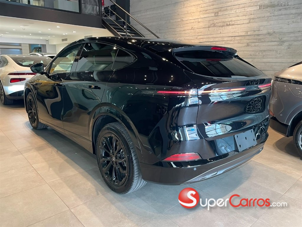 2027 Xpeng G6 Performance — foto 4 / 9