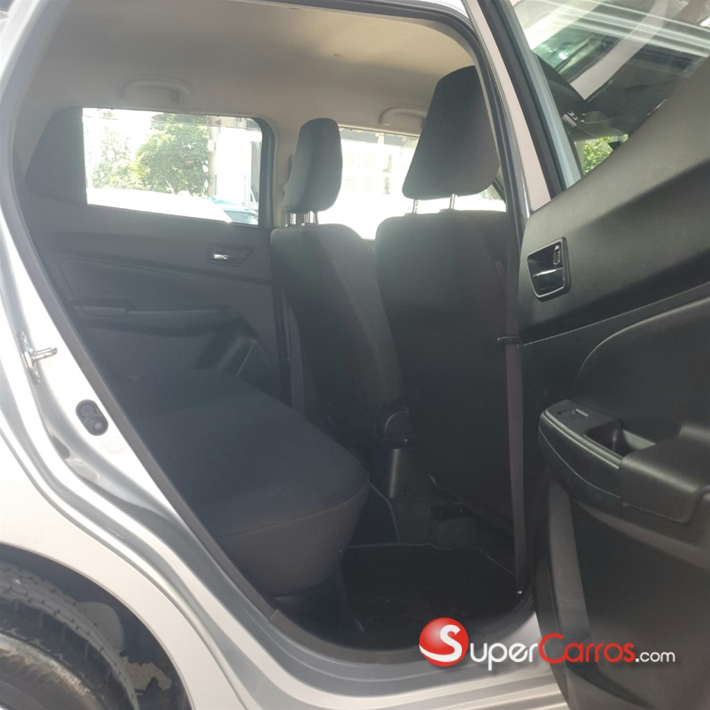 2021 Suzuki Swift Sport — foto 9 / 12