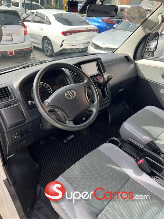 2020 Toyota Town-Ace GL 4WD — foto 9 / 12