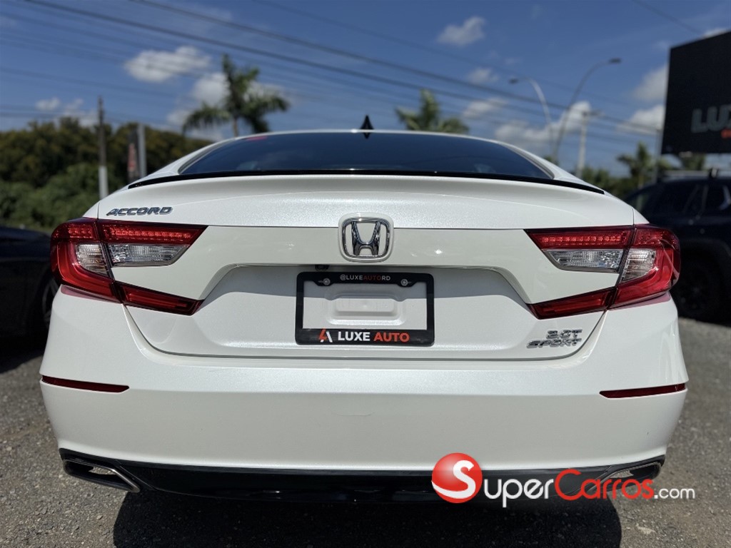 2021 Honda Accord Sport 2.0T — foto 3 / 9