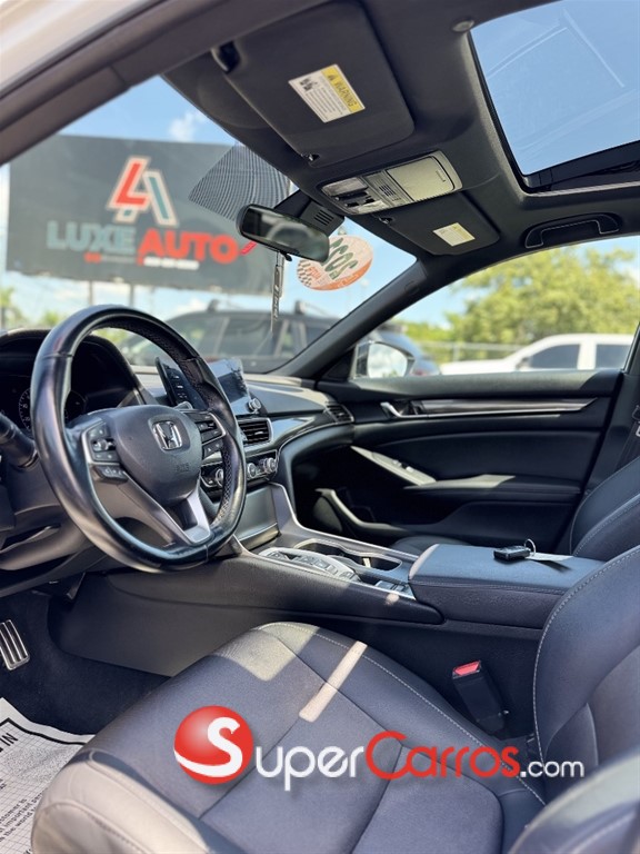 2021 Honda Accord Sport 2.0T — foto 7 / 9