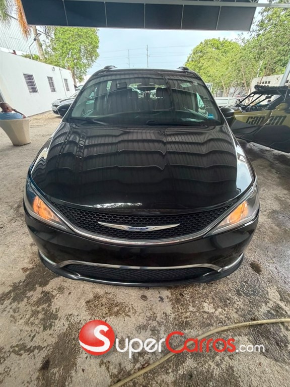 2020 Chrysler Pacifica — foto 4 / 11
