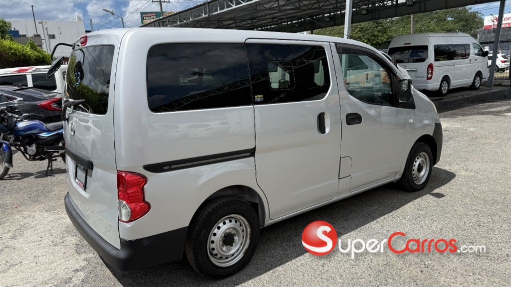 2021 Nissan NV 200 — foto 10 / 10