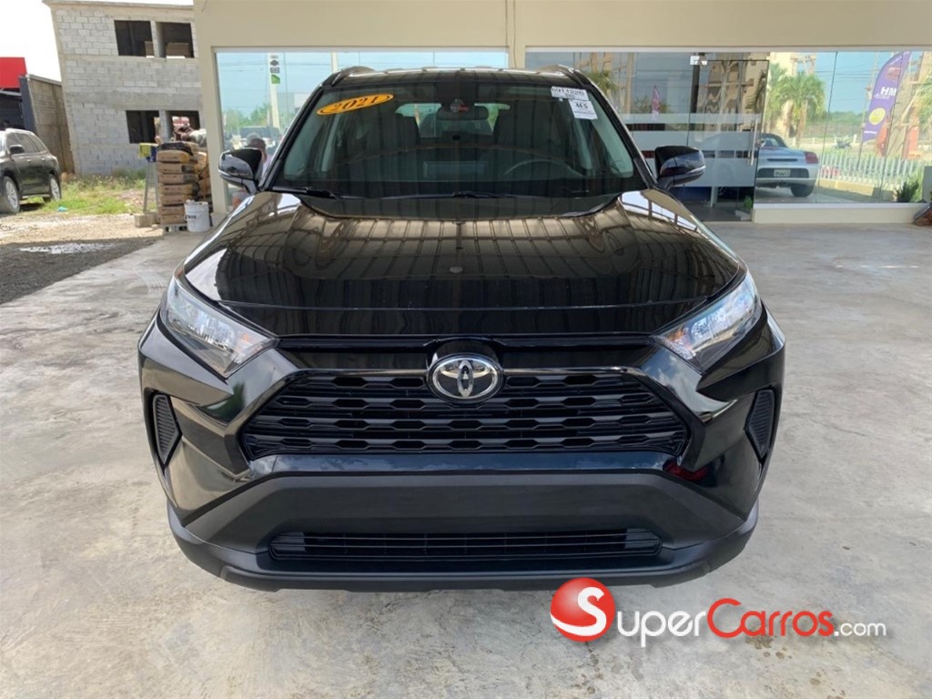 2021 Toyota RAV4 LE