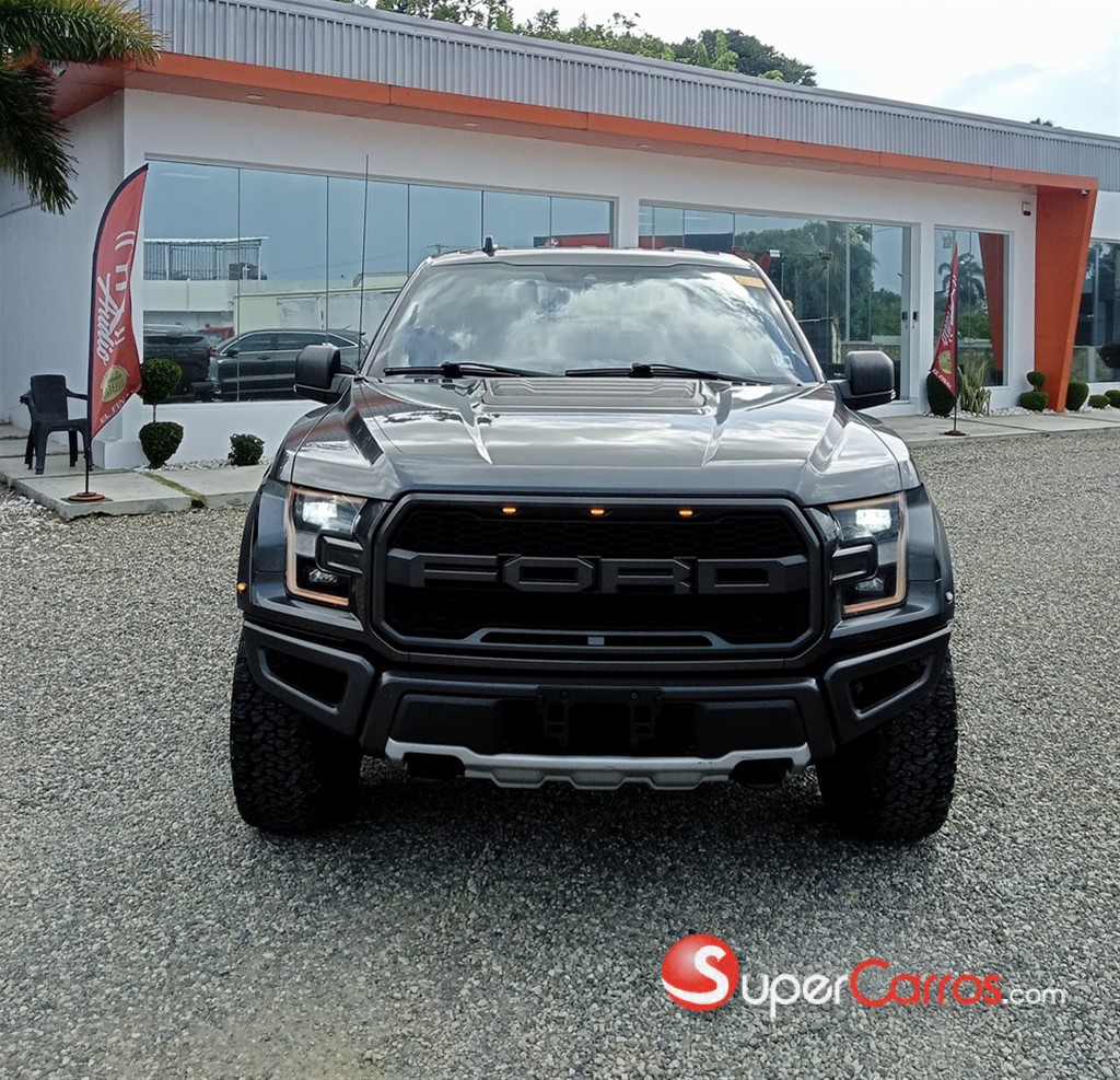2020 Ford F 150 Raptor — foto 2 / 9