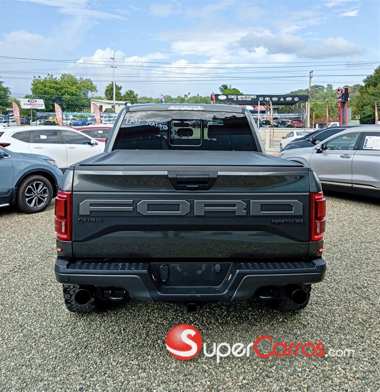 2020 Ford F 150 Raptor — foto 5 / 9
