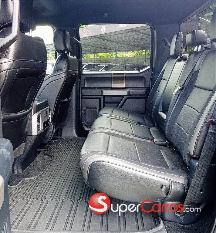 2020 Ford F 150 Raptor — foto 8 / 9