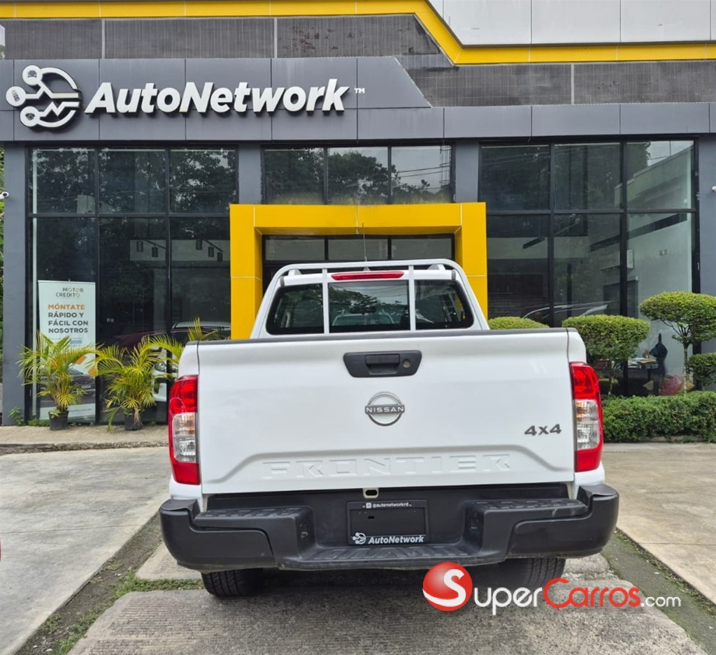 2024 Nissan Frontier S — foto 4 / 12