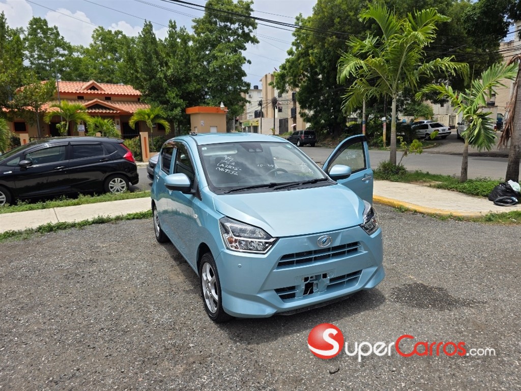 2020 Daihatsu Mira — foto 6 / 11