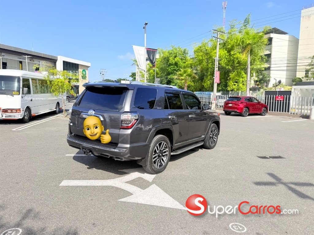 2021 Toyota 4 Runner Limited — foto 12 / 12