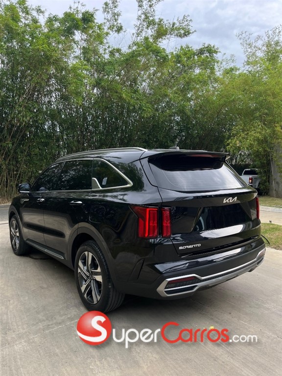 2023 Kia Sorento Luxury — foto 5 / 12