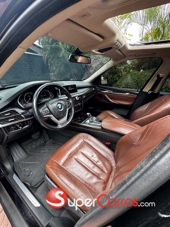 2016 BMW X 5 M 30D — foto 9 / 10