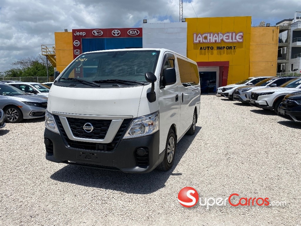 2021 Nissan NV 350