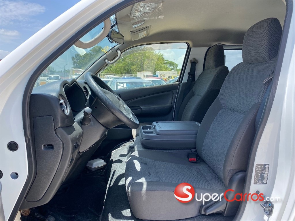 2021 Nissan NV 350 — foto 8 / 10