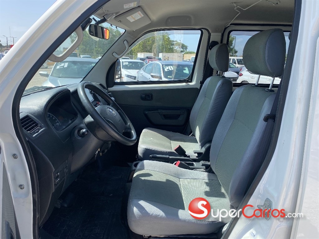 2020 Toyota Town-Ace — foto 6 / 8