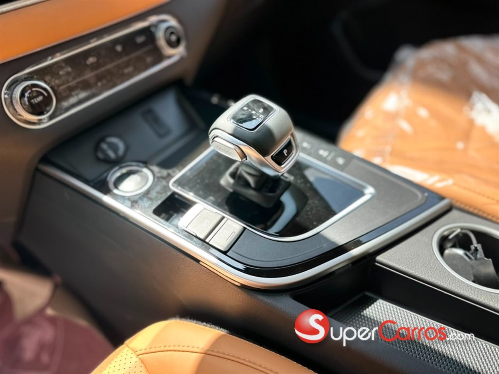 2026 Forthing T5 MACH — foto 6 / 12