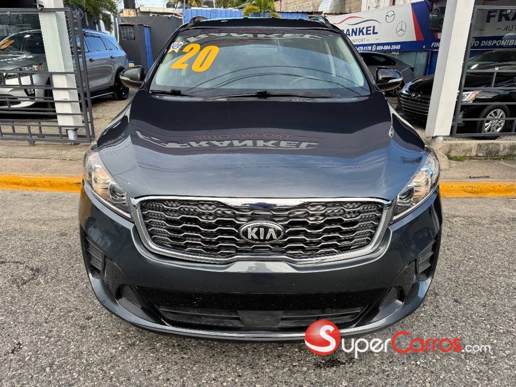 2020 Kia Sorento S — foto 2 / 10