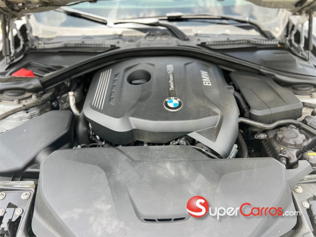 2017 BMW Serie 4 420i Gran Coupe — foto 6 / 10