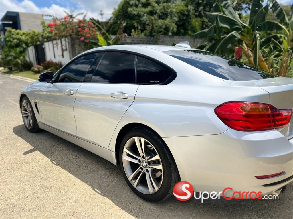 2017 BMW Serie 4 420i Gran Coupe — foto 10 / 10