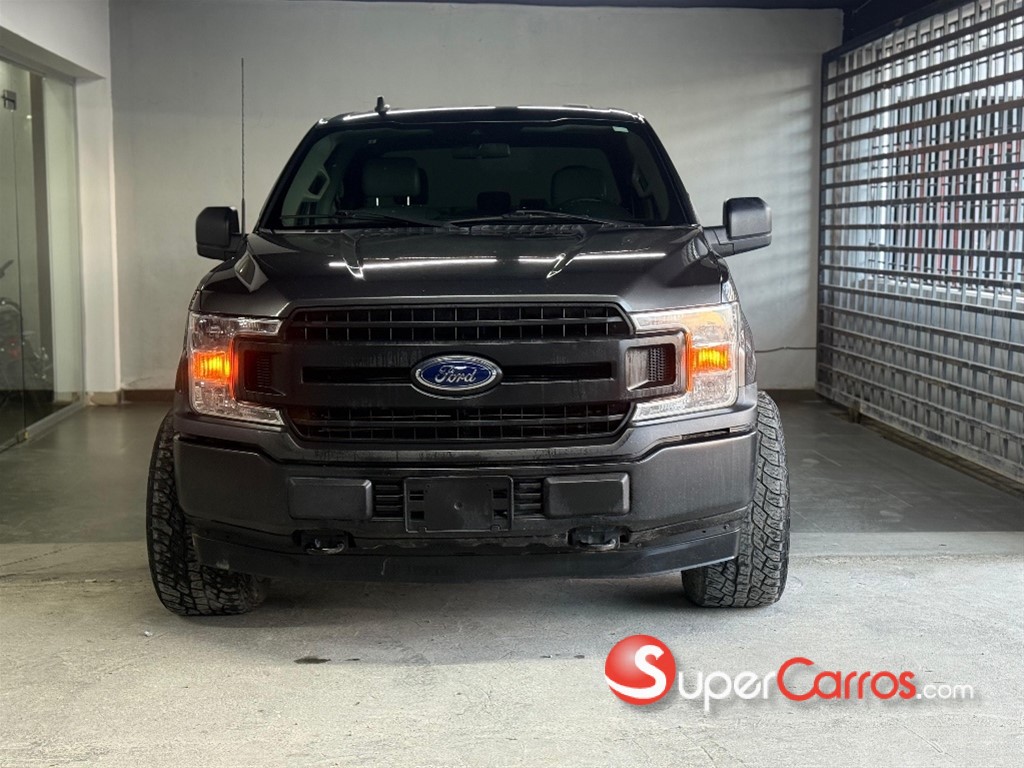 2020 Ford F 150 XL — foto 2 / 10
