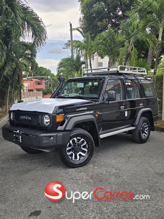 2027 Toyota Land Cruiser LX Serie 70