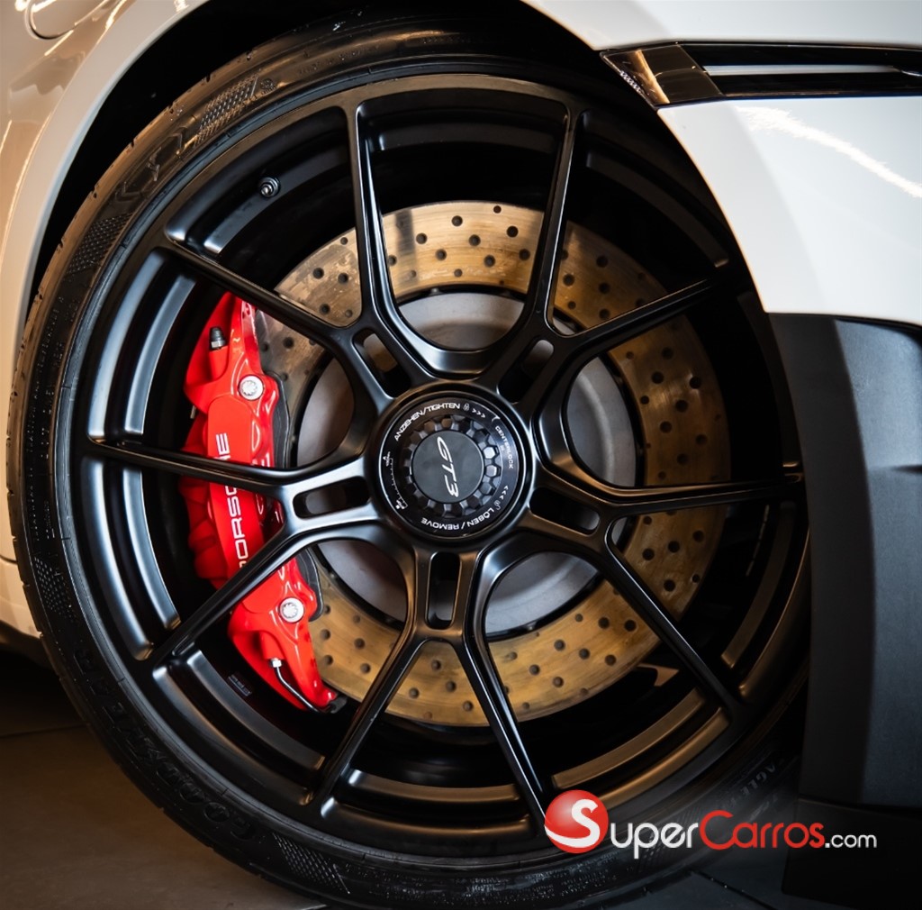 2026 Porsche 911 GT3 — foto 6 / 12