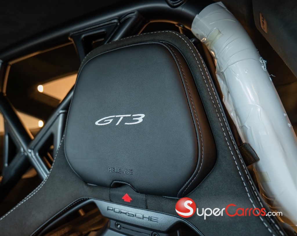 2026 Porsche 911 GT3 — foto 11 / 12
