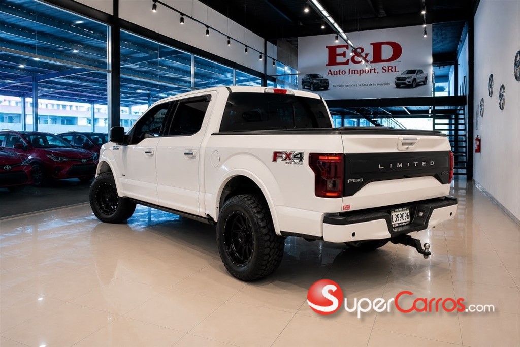 2017 Ford F 150 Limited — foto 9 / 10
