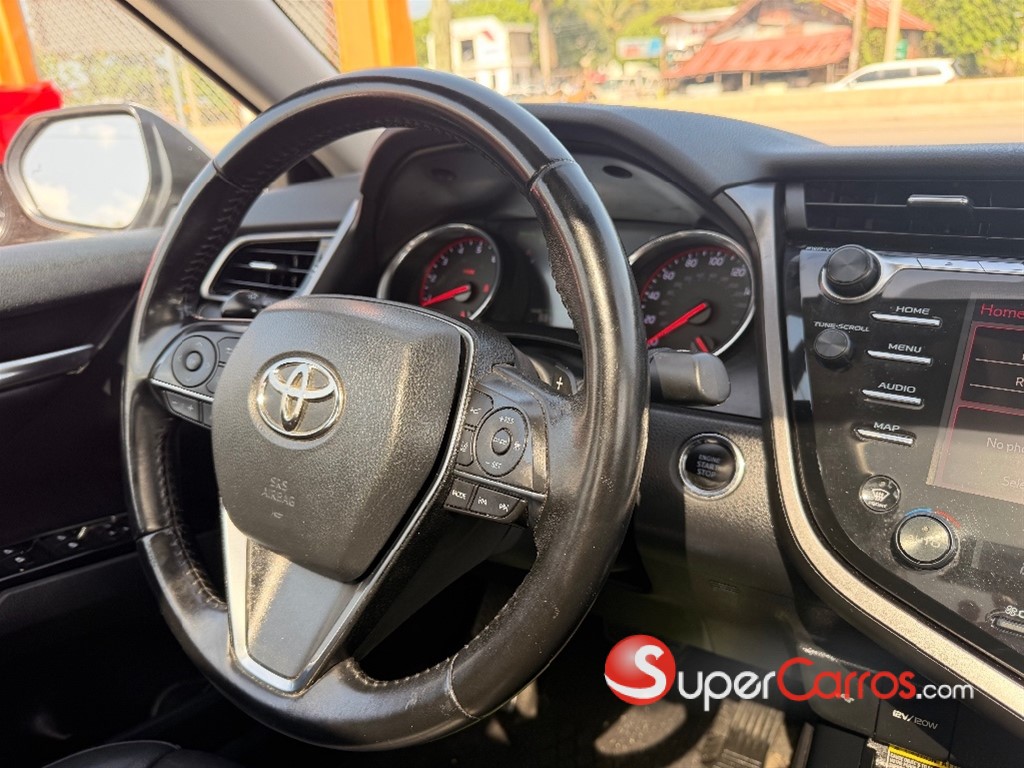 2020 Toyota Camry XSE Special Edition — foto 10 / 11