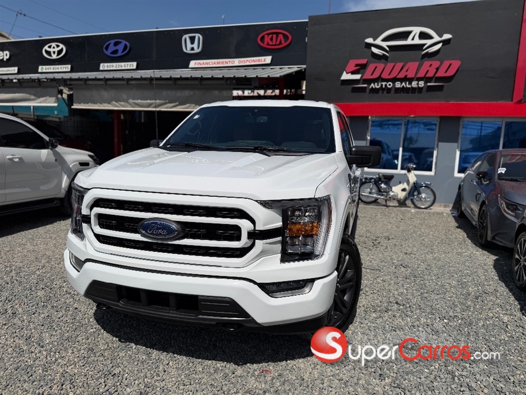 2023 Ford F 150 XLT — foto 3 / 12