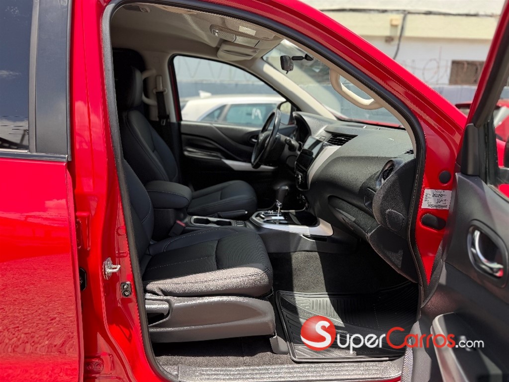 2018 Nissan Frontier LE — foto 6 / 12