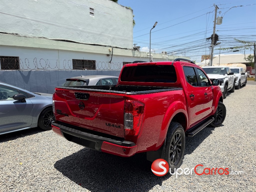 2018 Nissan Frontier LE — foto 10 / 12