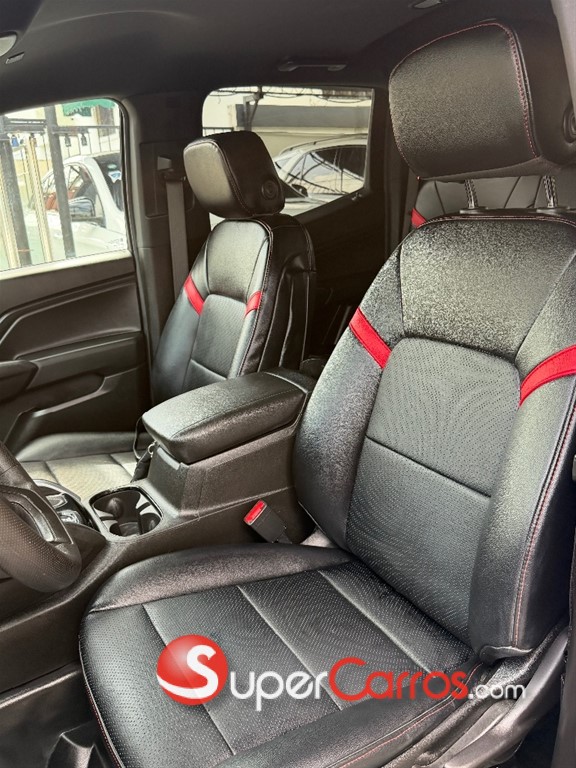 2024 Chevrolet Colorado LT — foto 8 / 11