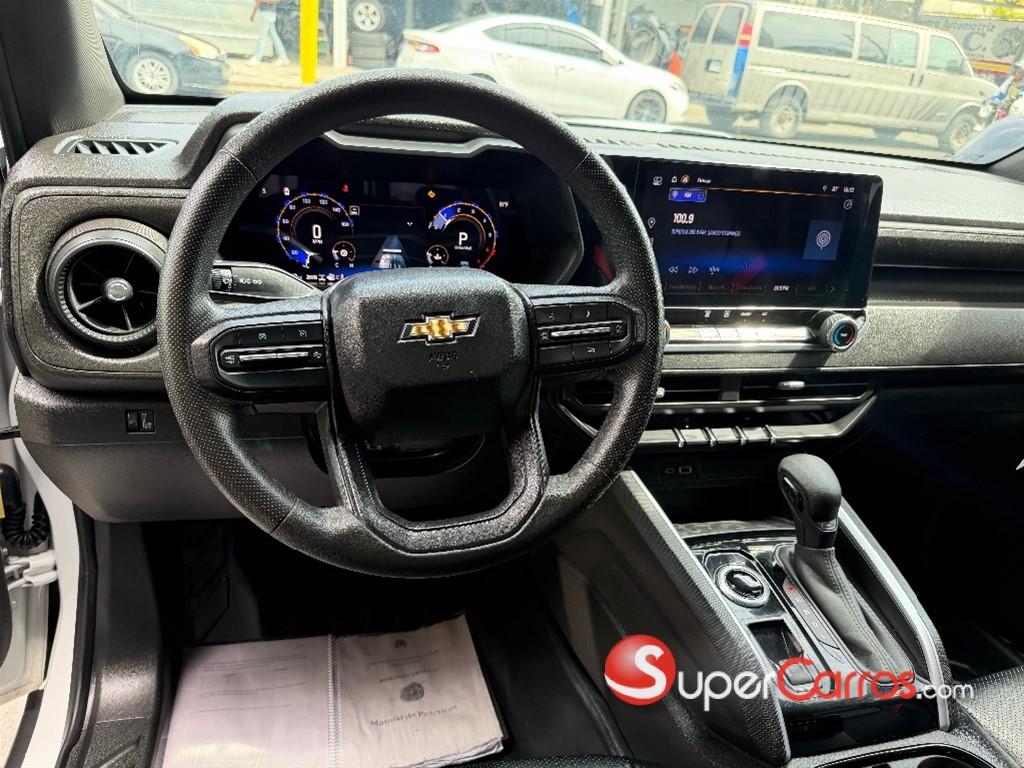 2024 Chevrolet Colorado LT — foto 9 / 11