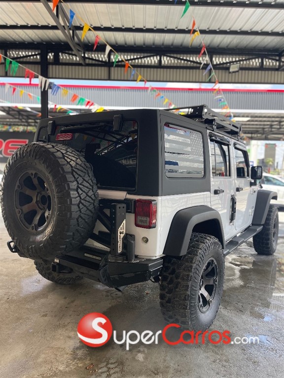 2016 Jeep Wrangler Unlimited Sport — foto 9 / 11