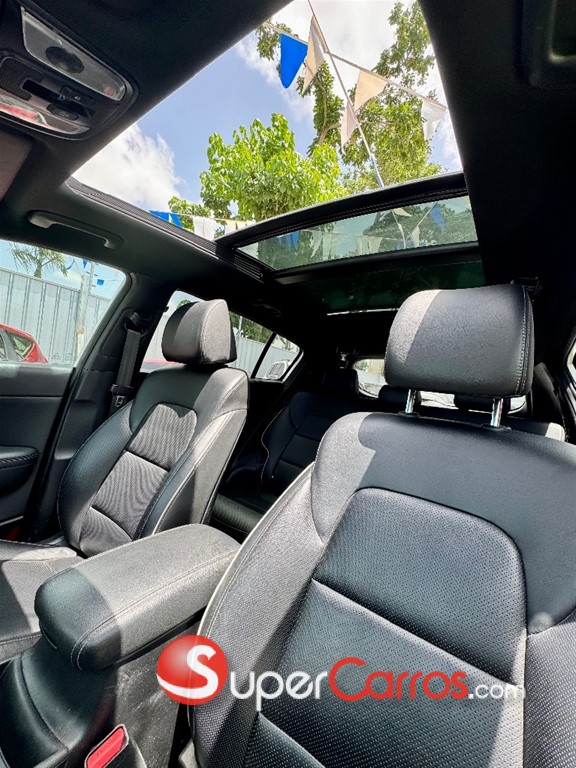 2021 Kia Sportage SX — foto 8 / 12