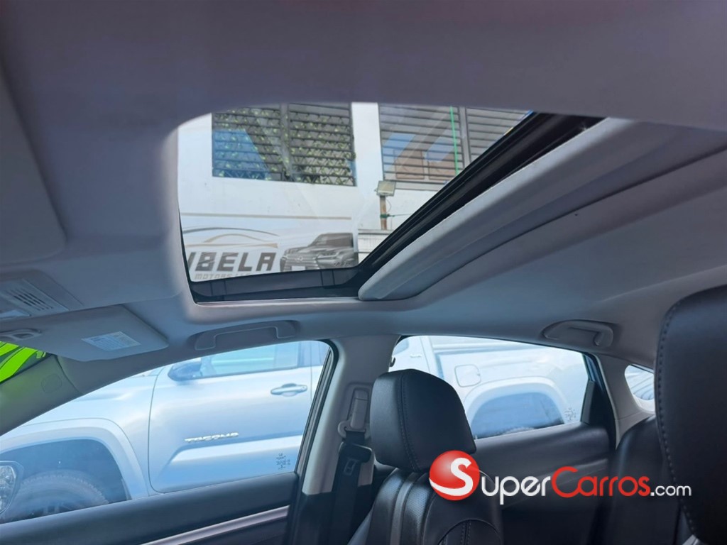 2020 Honda Civic EX — foto 9 / 12