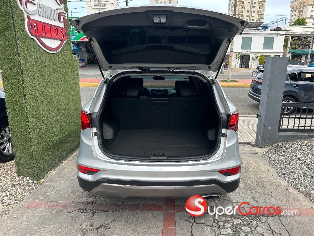 2017 Hyundai Santa Fe Sport — foto 7 / 9
